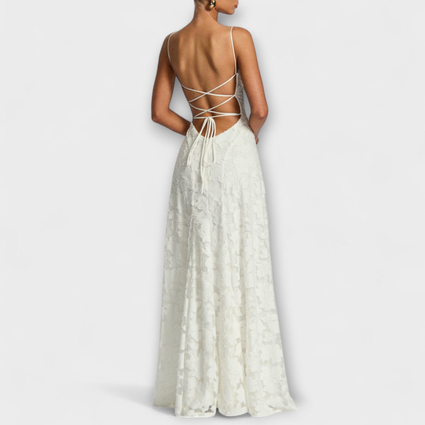Kairi - Elegantes Maxikleid mit Blumenspitze und Spaghetti-Trägern