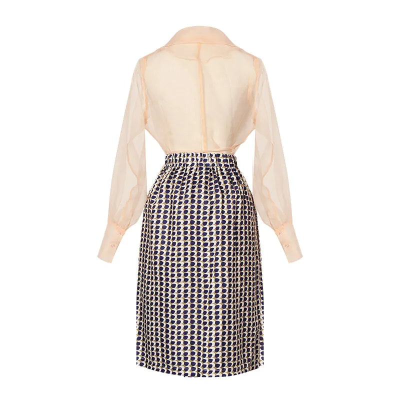 Zweiteiliges Chiffon Sommeroutfit mit Gürtel und Rock – Maurelle
