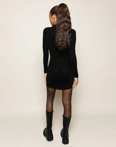 Amara - schickes langärmeliges Minikleid für einen glamourösen und festlichen Look