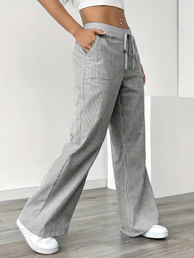 Alina – Elegante Gestreifte Hose Mit Taschen