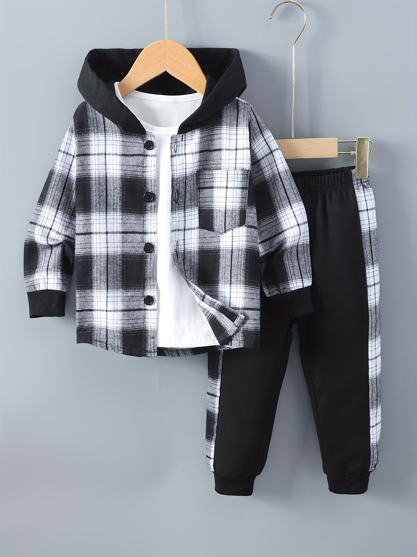 2-teiliges Jungen-Set Jordy mit kariertem Hoodie und Jogginghose