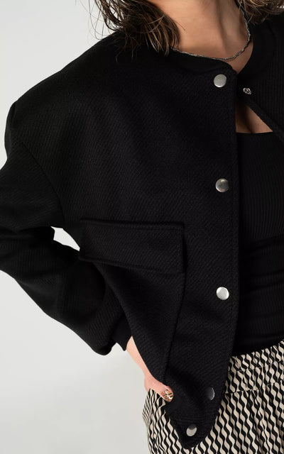 Stella - lässige Bomberjacke mit Druckknopfverschluss für einen trendigen und bequemen Stil
