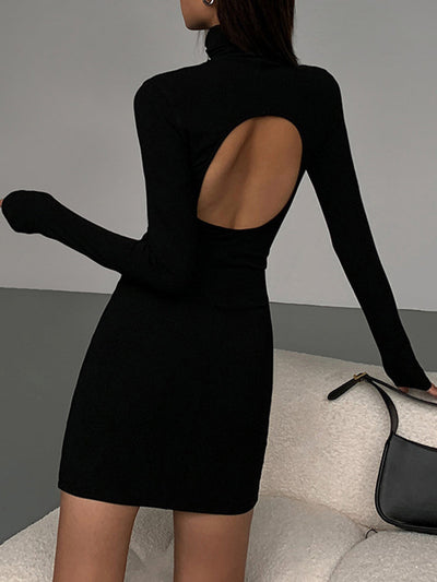 Bia | Elegantes langärmeliges Kleid mit Rollkragen und offenem Rücken