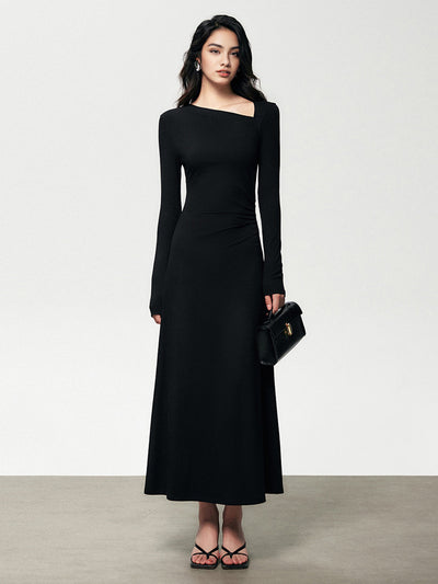 Clara | Asymmetrisches langärmeliges Bodycon Kleid aus Rippenstrick