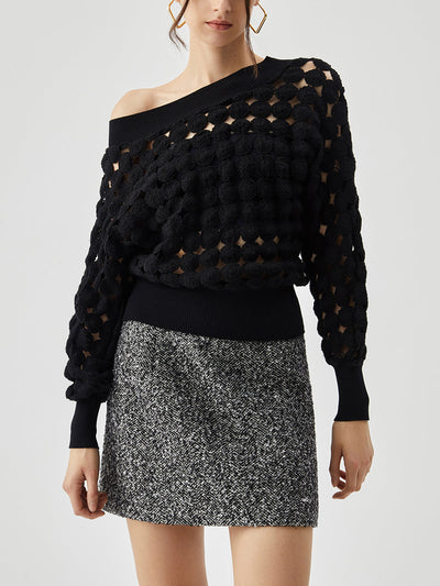 Anna | Gehäkelte Off-Shoulder Bluse mit Kreisdurchbrüchen