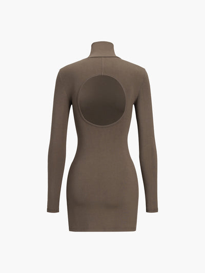 Bia | Elegantes langärmeliges Kleid mit Rollkragen und offenem Rücken
