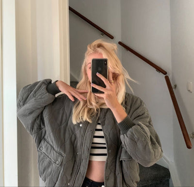 Bomberjacke – graue Oversize-Winter-Bomberjacke mit Reißverschluss für Damen