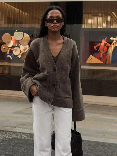 Damen Strickjacke | V-Ausschnitt | Taschen | Strickjacke mit Knopfleiste | Strickjacke