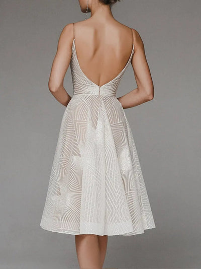 Elegantes Kleid | Knielang | Ärmellos | Kleid mit offenem Rücken | Cocktailkleid