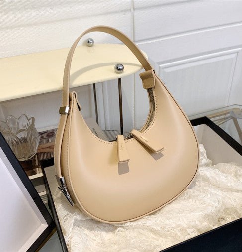 Half Moon Bag | Trendy | Zipper | Umhängetasche | Kleine Tasche