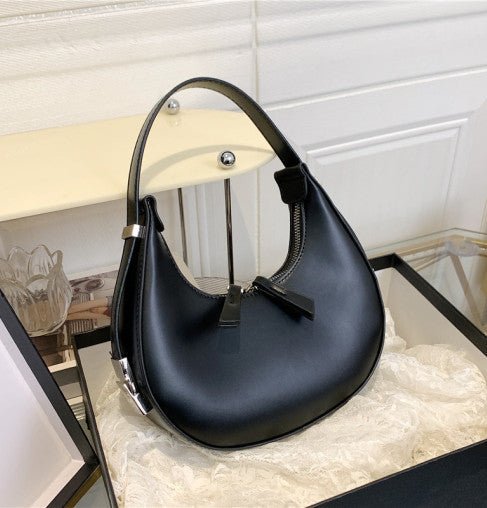 Half Moon Bag | Trendy | Zipper | Umhängetasche | Kleine Tasche