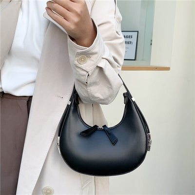 Half Moon Bag | Trendy | Zipper | Umhängetasche | Kleine Tasche