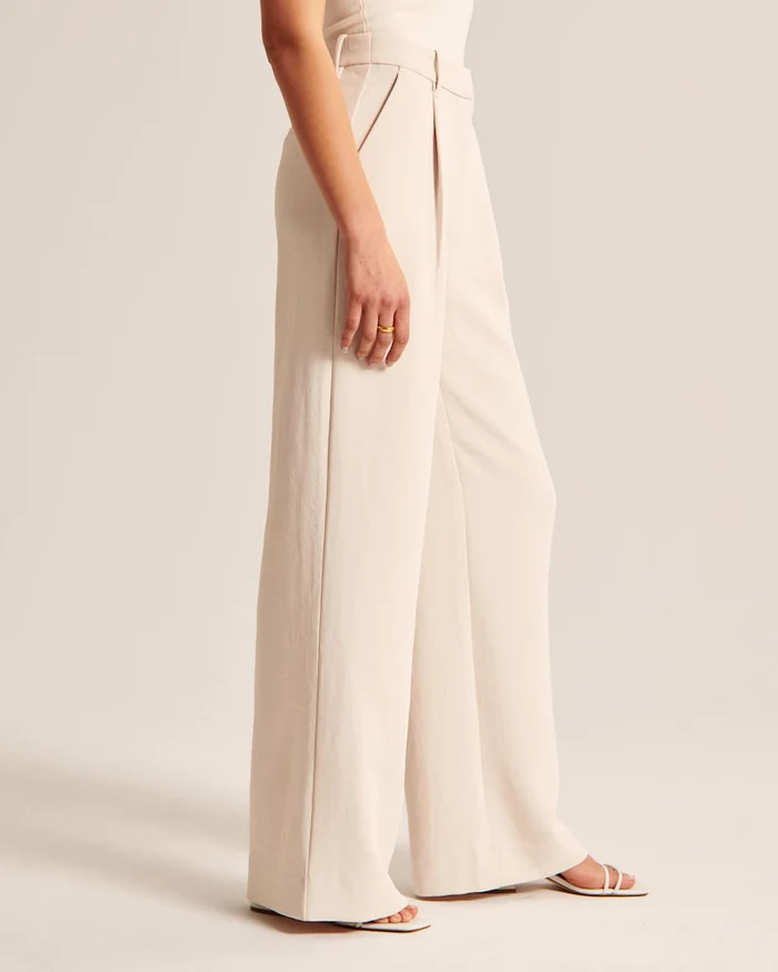 Maria - taillierte Hose mit weitem Bein in Beige