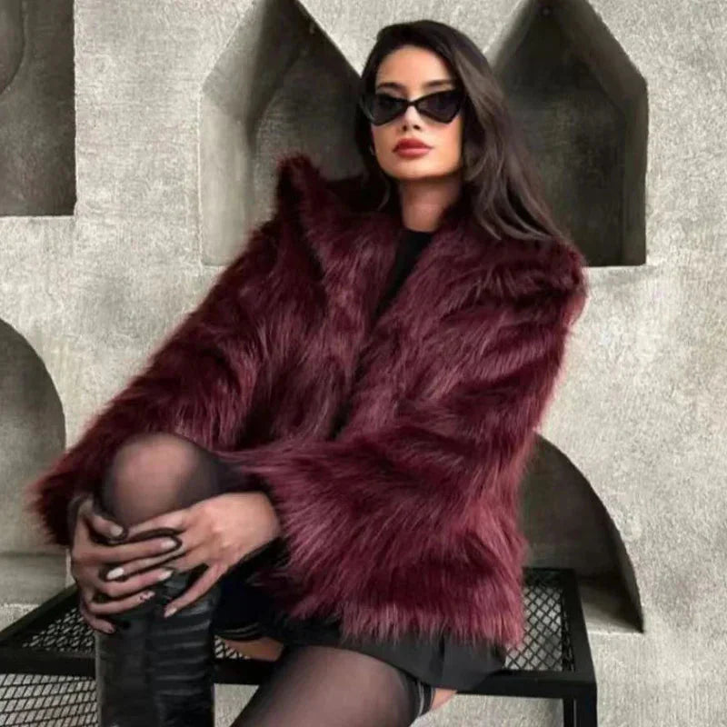 Kunstpelzjacke – Kurze flauschige Kunstpelzjacke für Damen
