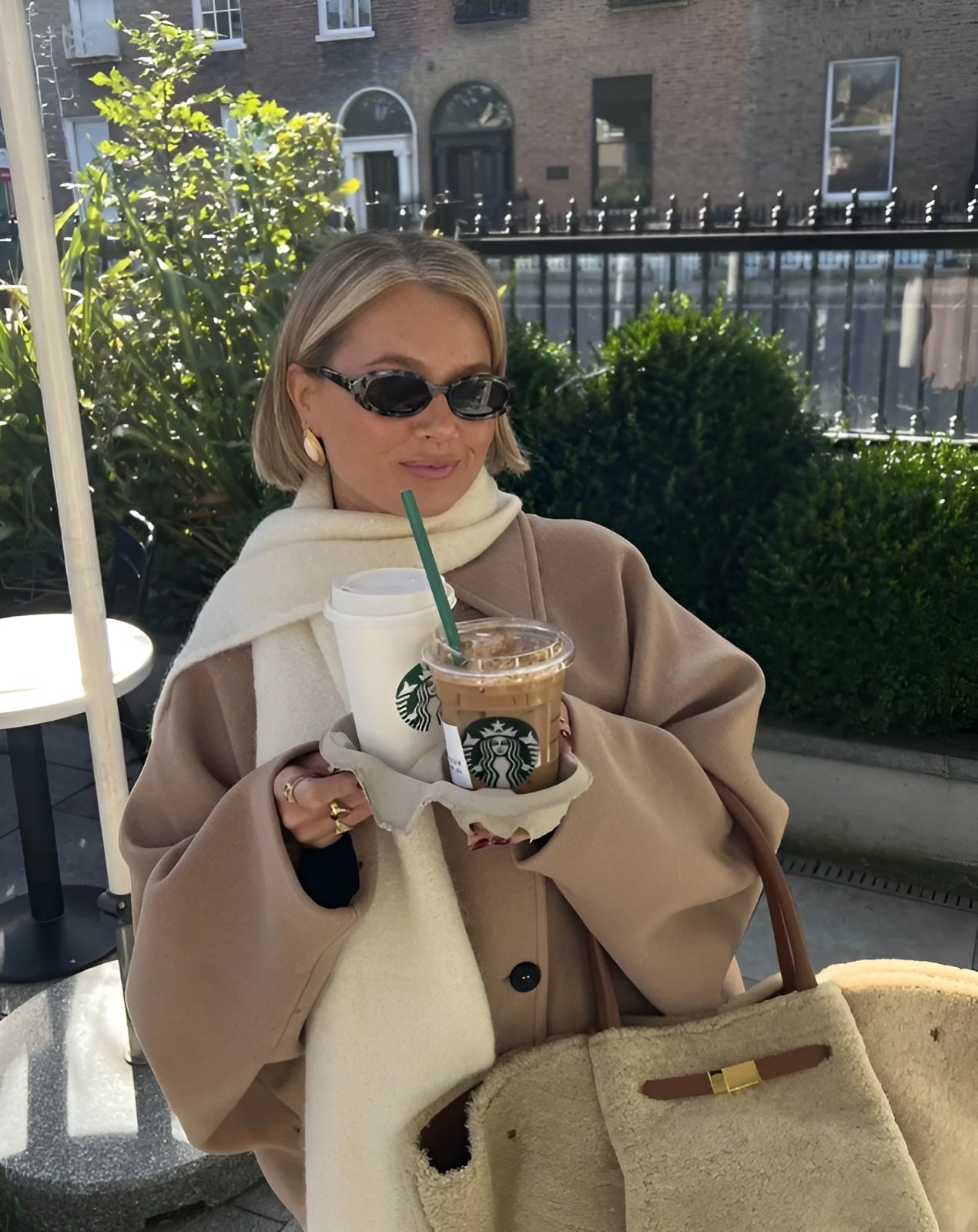 Kurzer Wollmantel | Einreihig | Oversized | Winter Trenchcoat | Damenbekleidung