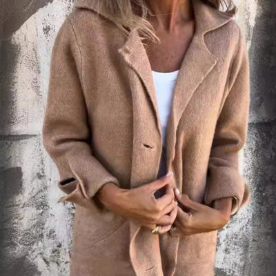 Lange Strickjacke | Mit Knöpfen zu schließen | Aus Strick | Strickjacke | Damenbekleidung