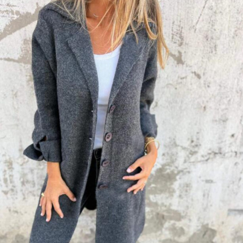 Lange Strickjacke | Mit Knöpfen zu schließen | Aus Strick | Strickjacke | Damenbekleidung