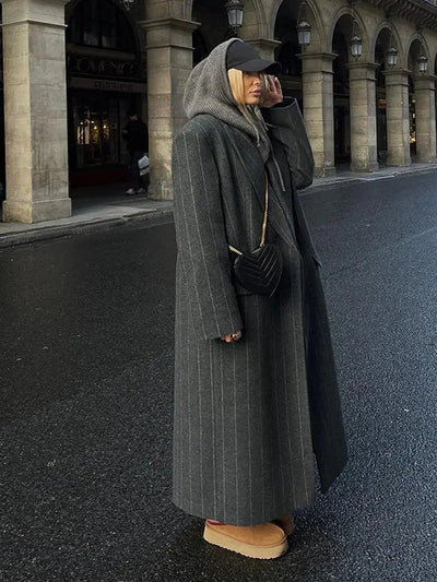 Long Coat – Übergroße, gestreifte, lange Damen-Blazerjacke