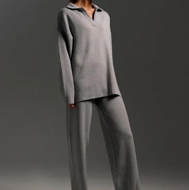 Lounge-Set | Oversize-Pullover | Weite Beinweite | Zweiteiler aus Strick | Loungewear für Damen