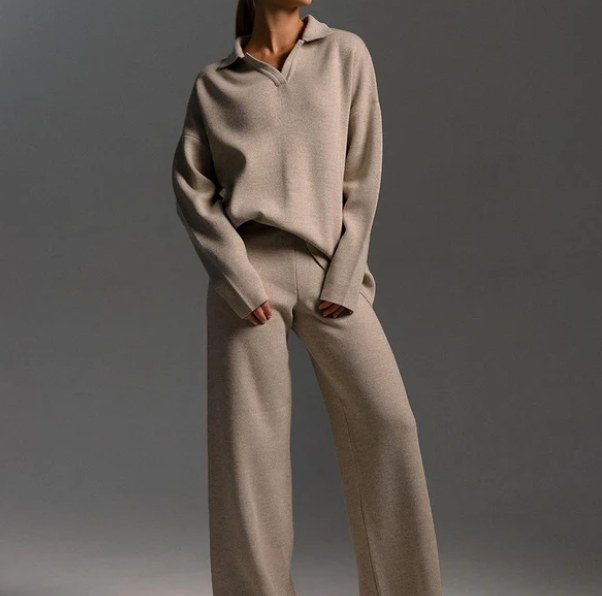 Lounge-Set | Oversize-Pullover | Weite Beinweite | Zweiteiler aus Strick | Loungewear für Damen
