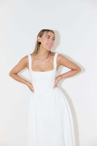 Yade Hochtailliertes Midi-Kleid Mit Quadrat-Ausschnitt Für Jeden Anlass