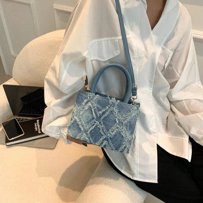 Quadratische Tasche – klein – verstellbarer Riemen – Umhängetasche – Handtasche