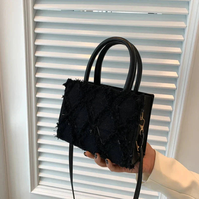 Quadratische Tasche – klein – verstellbarer Riemen – Umhängetasche – Handtasche