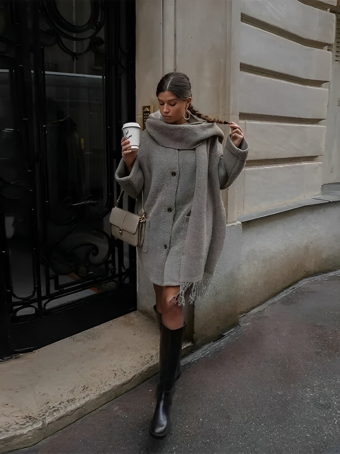 Esmeralda - kuscheliger Oversized-Mantel mit passendem Schal für mühelose Eleganz