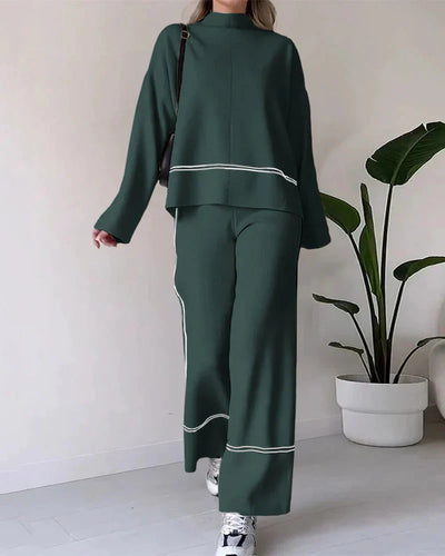 Co-Ord Set – Zweiteiler aus Oversize-Damenpullover und Hose mit weitem Bein