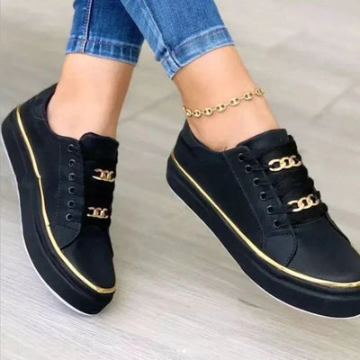 Kate - modische Sneakers mit Metallkettenverzierung