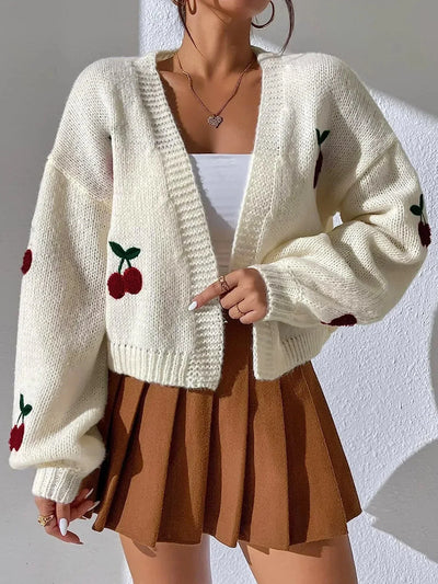 Strickcardigan – Kirschrot – Weiß – Grobstrickjacke – Damenjacke