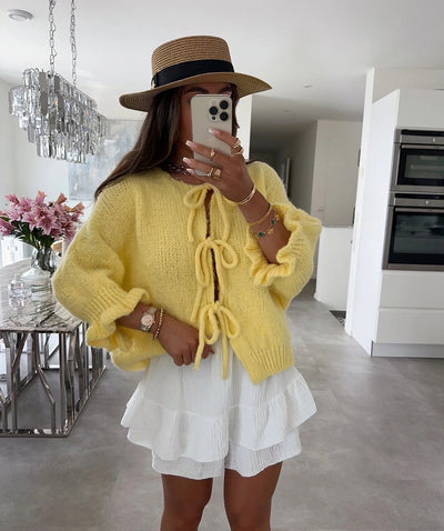 Strickjacke mit Bindeband – Gelbe, locker sitzende Strickjacke für Damen