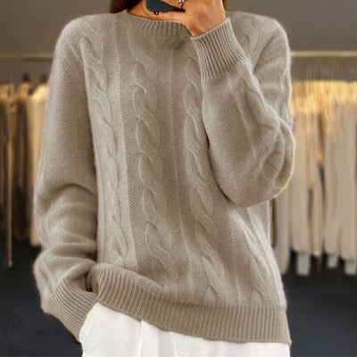 Strickpullover – warmer Damenpullover mit Rundhalsausschnitt und Zopfmuster