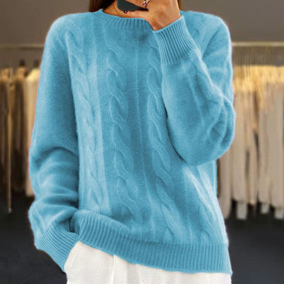Strickpullover – warmer Damenpullover mit Rundhalsausschnitt und Zopfmuster