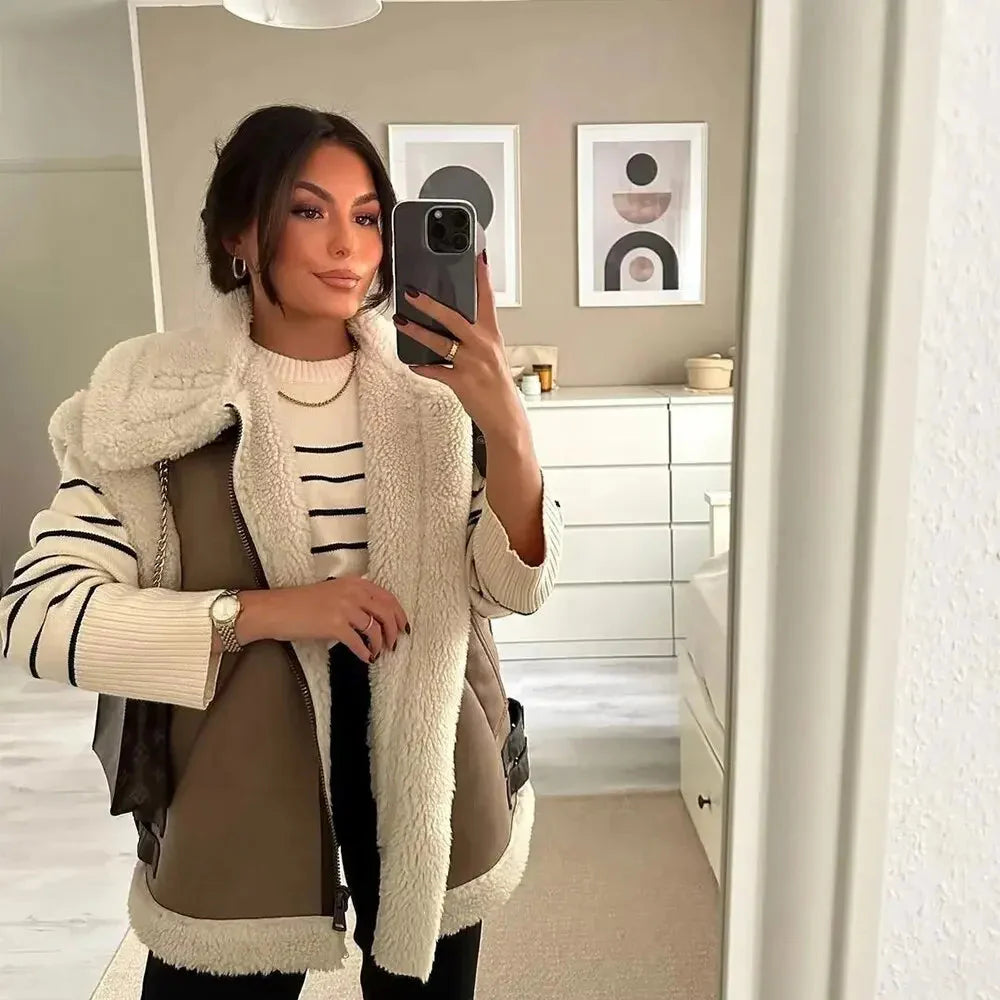 Teddy Vest – ärmellose, Locker Sitzende Winterweste aus Teddyfleece für Damen