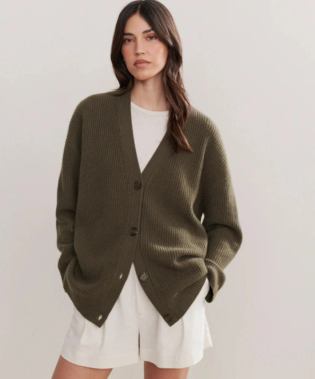 Übergroße Strickjacke – Damen-Strickjacke aus Kaschmir mit V-Ausschnitt und Knöpfen
