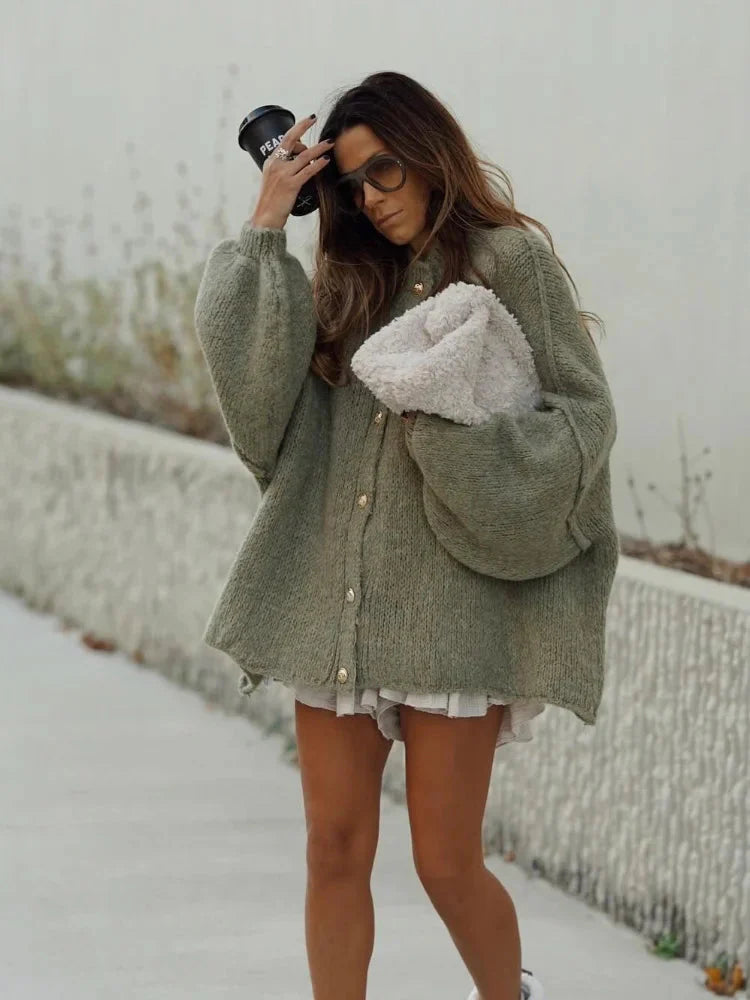 Übergroße Strickjacke – Warme, locker sitzende, grob gestrickte Damenjacke