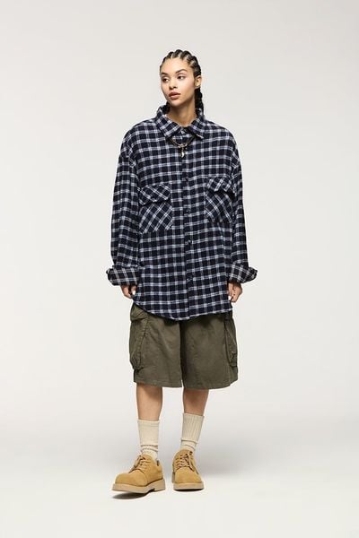 Übergroßes Hemd - Kariert - Lockere Passform - Button-Up Hemd - Überhemd