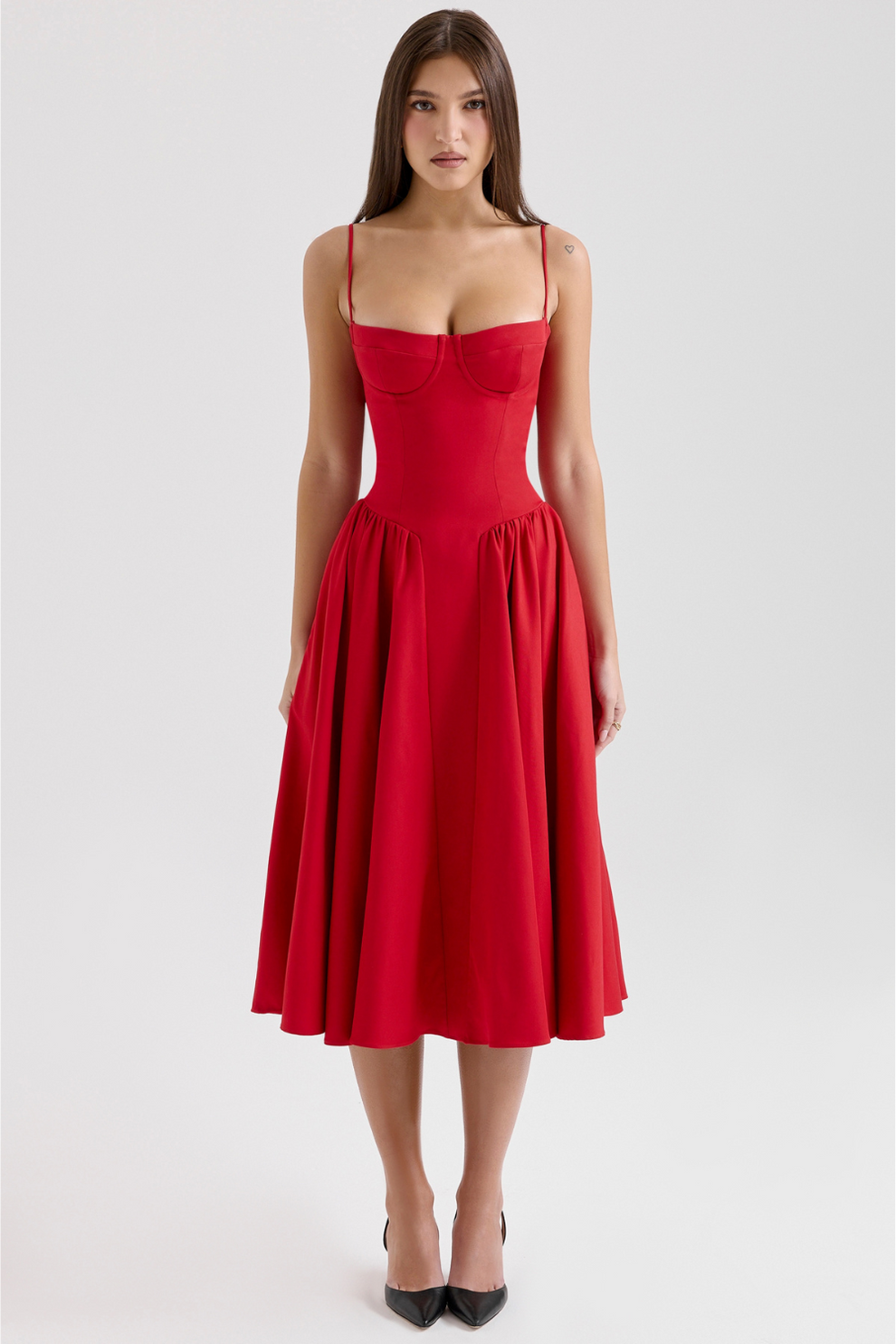 Maissa – Elegantes Midi Kleid mit Ärmeln