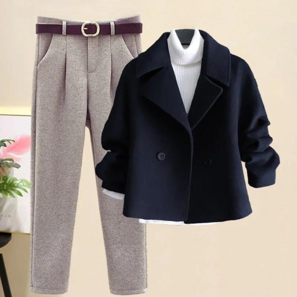 Winter-Outfit – dreiteilig – Rollkragenpullover – Wolljacke – Damenbekleidung