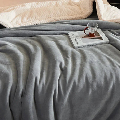 Winterdecke – Plüsch – flauschig – warme Decke – Fleecedecke