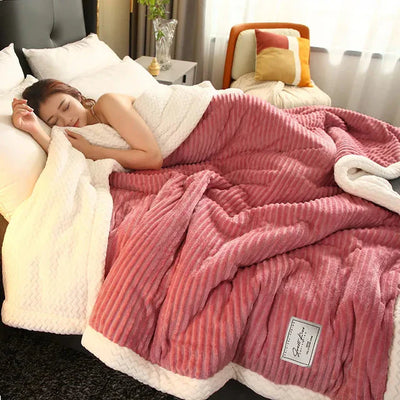 Winterdecke – Plüsch – flauschig – warme Decke – Fleecedecke