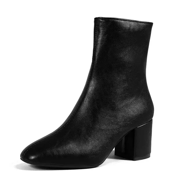 Juris - elegante Stiefel mit Absatz für Frauen