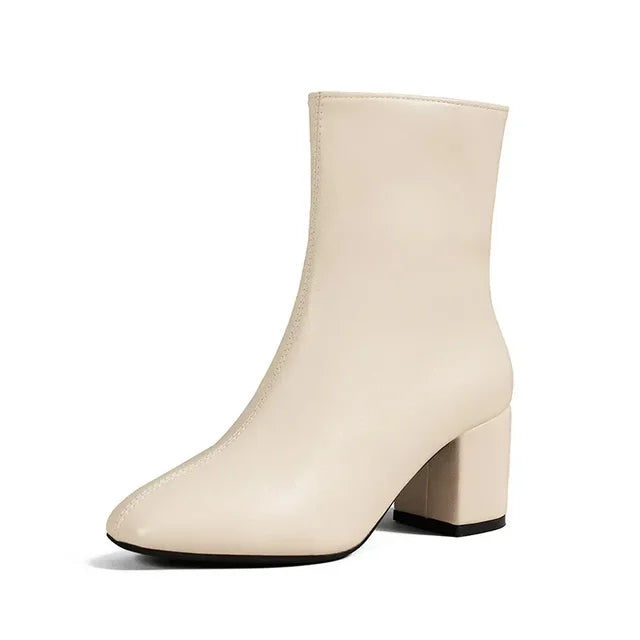 Juris - elegante Stiefel mit Absatz für Frauen