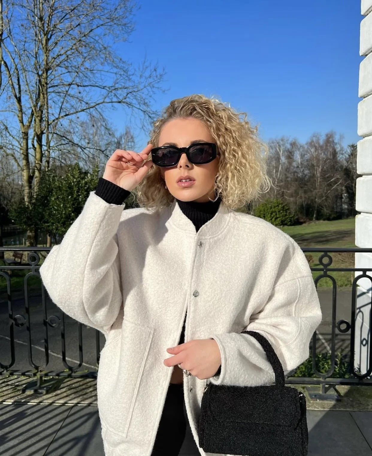 Wolljacke – zum Knöpfen – Kurz – Oversize-Jacke – Winterjacke für Damen