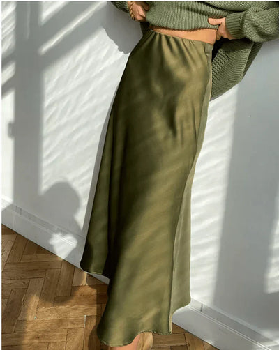 Dilana - eleganter Midirock aus Satin mit hoher Taille für einen raffinierten und klassischen Look