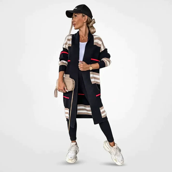 Alice - lange gestreifte Strickjacke mit modernem Streetwear-Flair