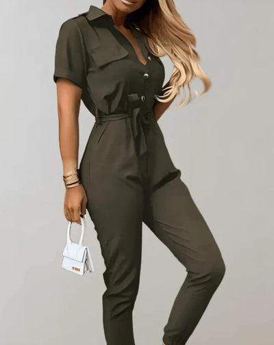 Edna - eleganter Jumpsuit mit Knopfverschluss und Taillenband für einen raffinierten und modischen Look