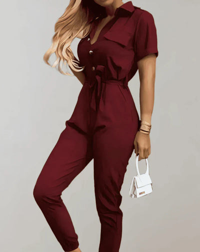 Edna - eleganter Jumpsuit mit Knopfverschluss und Taillenband für einen raffinierten und modischen Look
