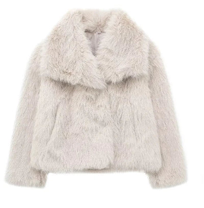 Sofia - eleganter weicher Pelzmantel für einen luxuriösen und warmen Look